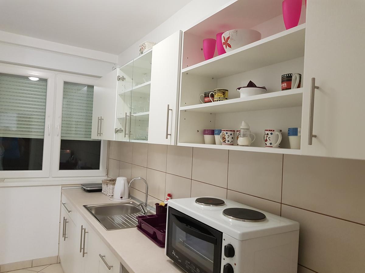 Apartment Gea 18 Νόβι Σαντ Εξωτερικό φωτογραφία