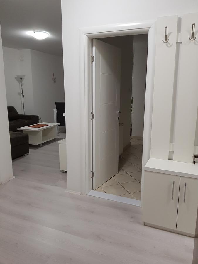 Apartment Gea 18 Νόβι Σαντ Εξωτερικό φωτογραφία
