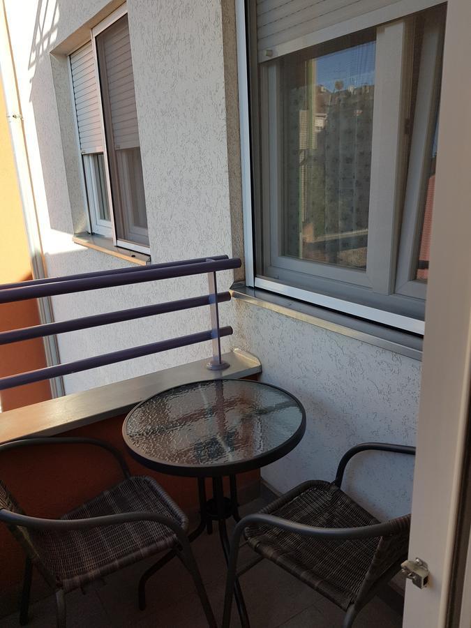 Apartment Gea 18 Νόβι Σαντ Εξωτερικό φωτογραφία