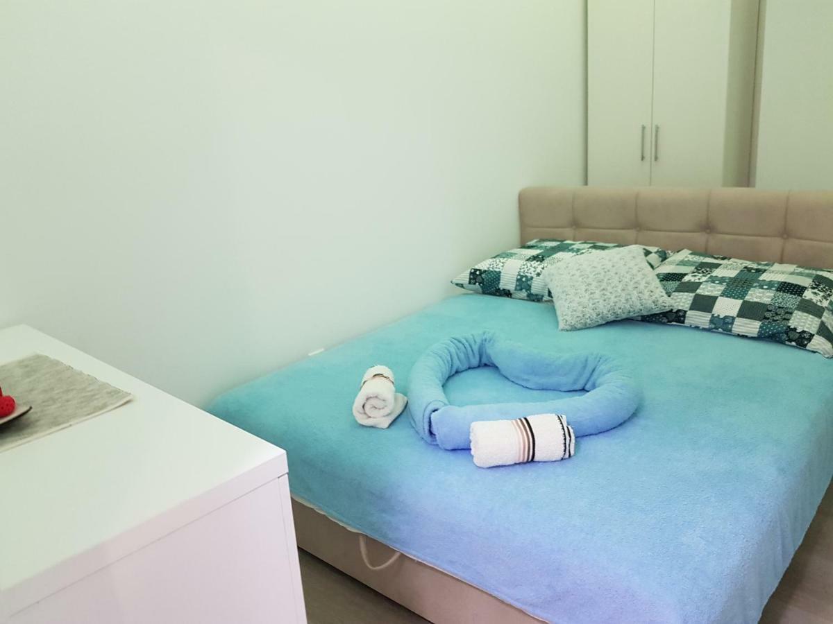 Apartment Gea 18 Νόβι Σαντ Εξωτερικό φωτογραφία